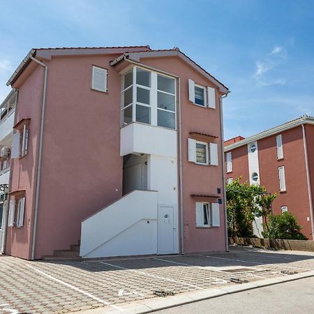 Apartments La Natalli باشْكا المظهر الخارجي الصورة