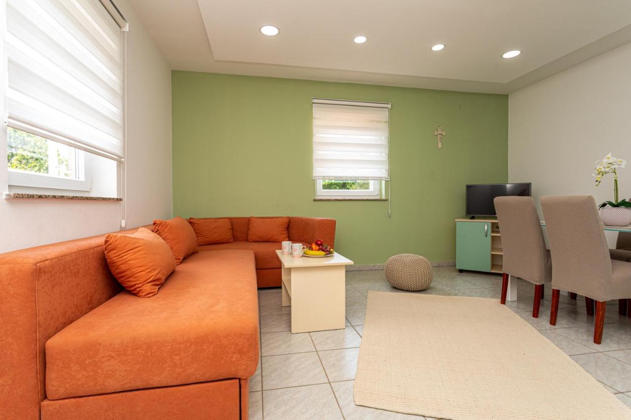 Apartments La Natalli باشْكا المظهر الخارجي الصورة
