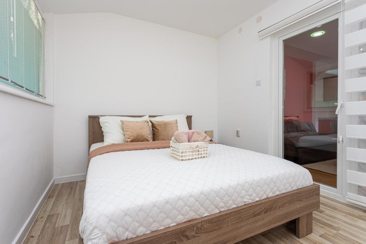 Apartments La Natalli باشْكا المظهر الخارجي الصورة