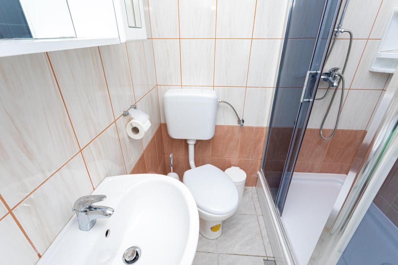 Apartments La Natalli باشْكا المظهر الخارجي الصورة