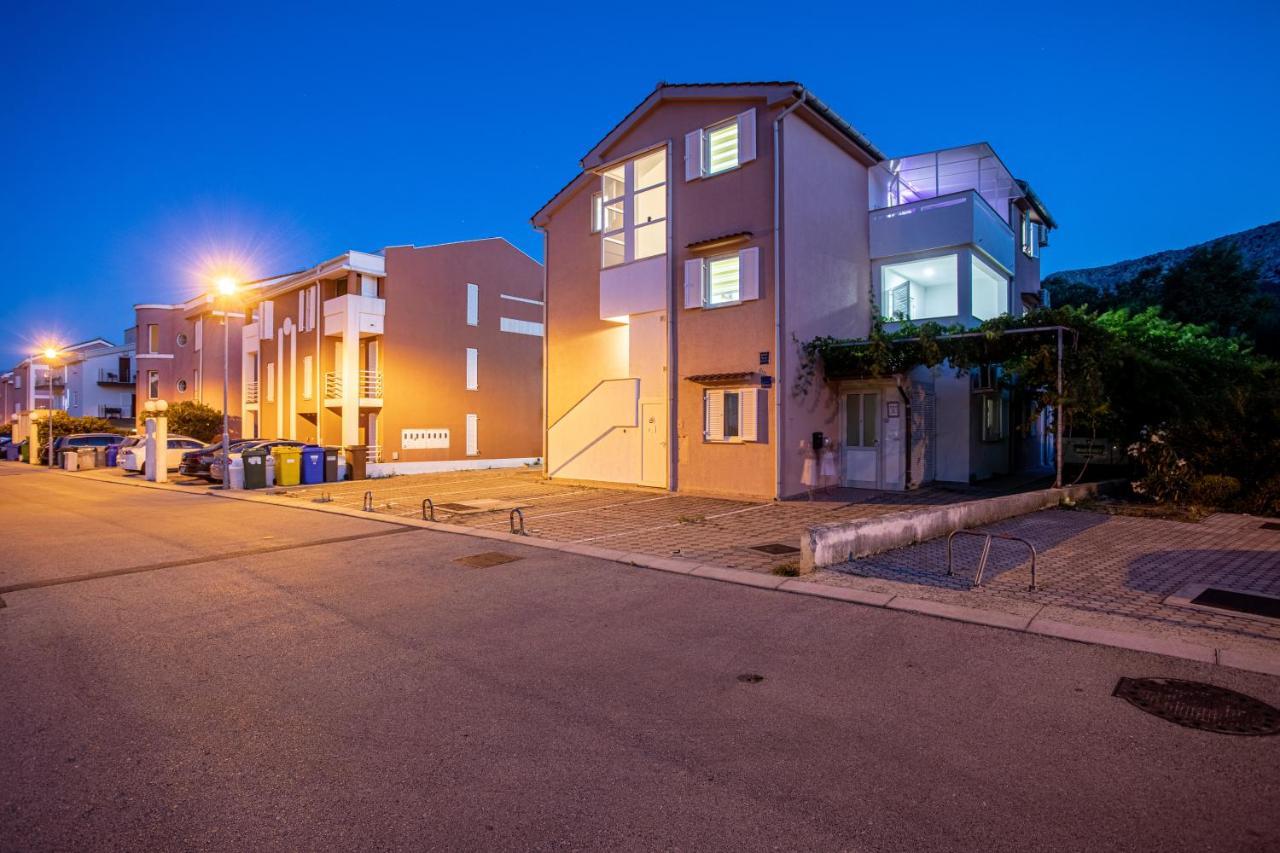 Apartments La Natalli باشْكا المظهر الخارجي الصورة